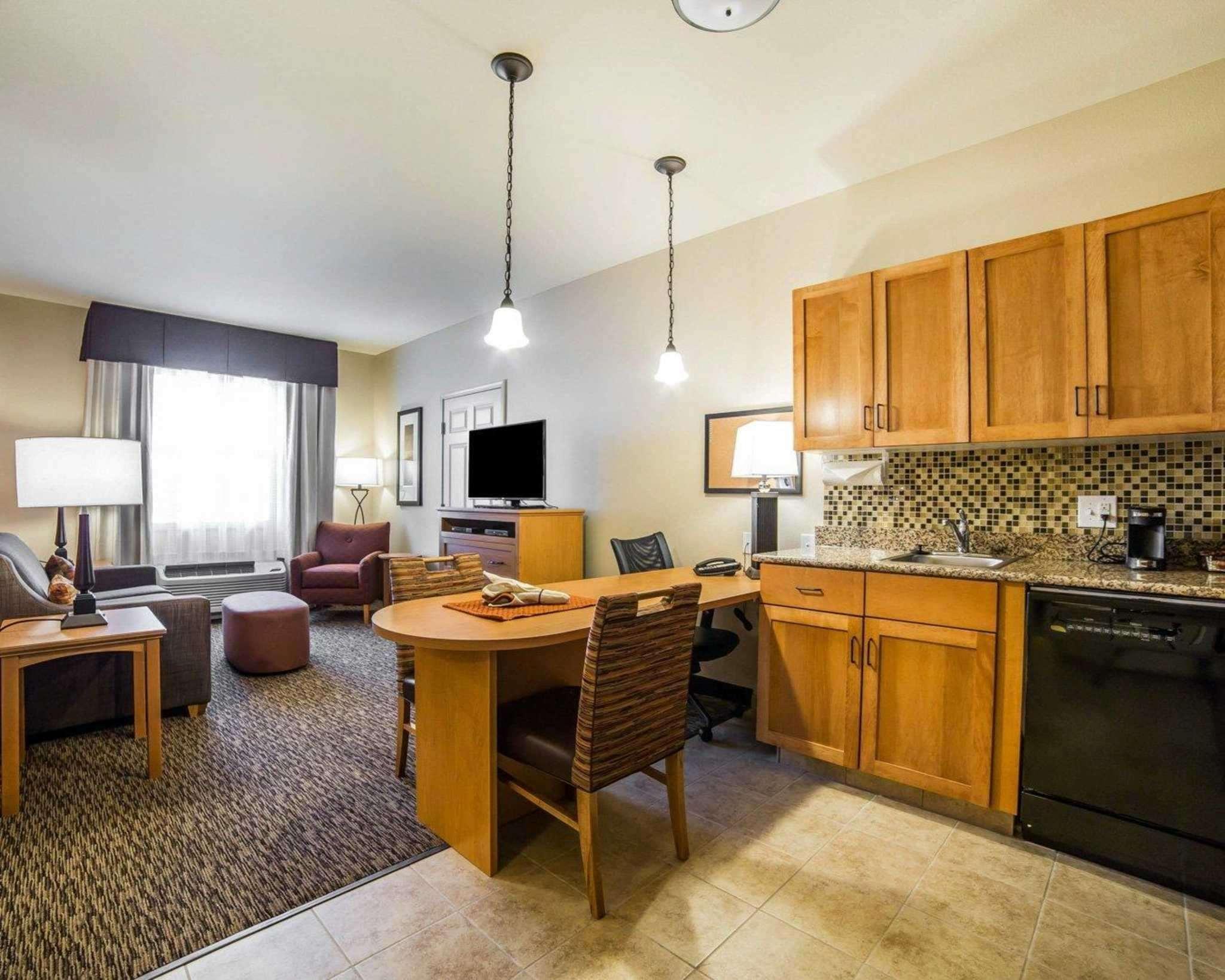 Mainstay Suites Sidney - Medical Center Luaran gambar