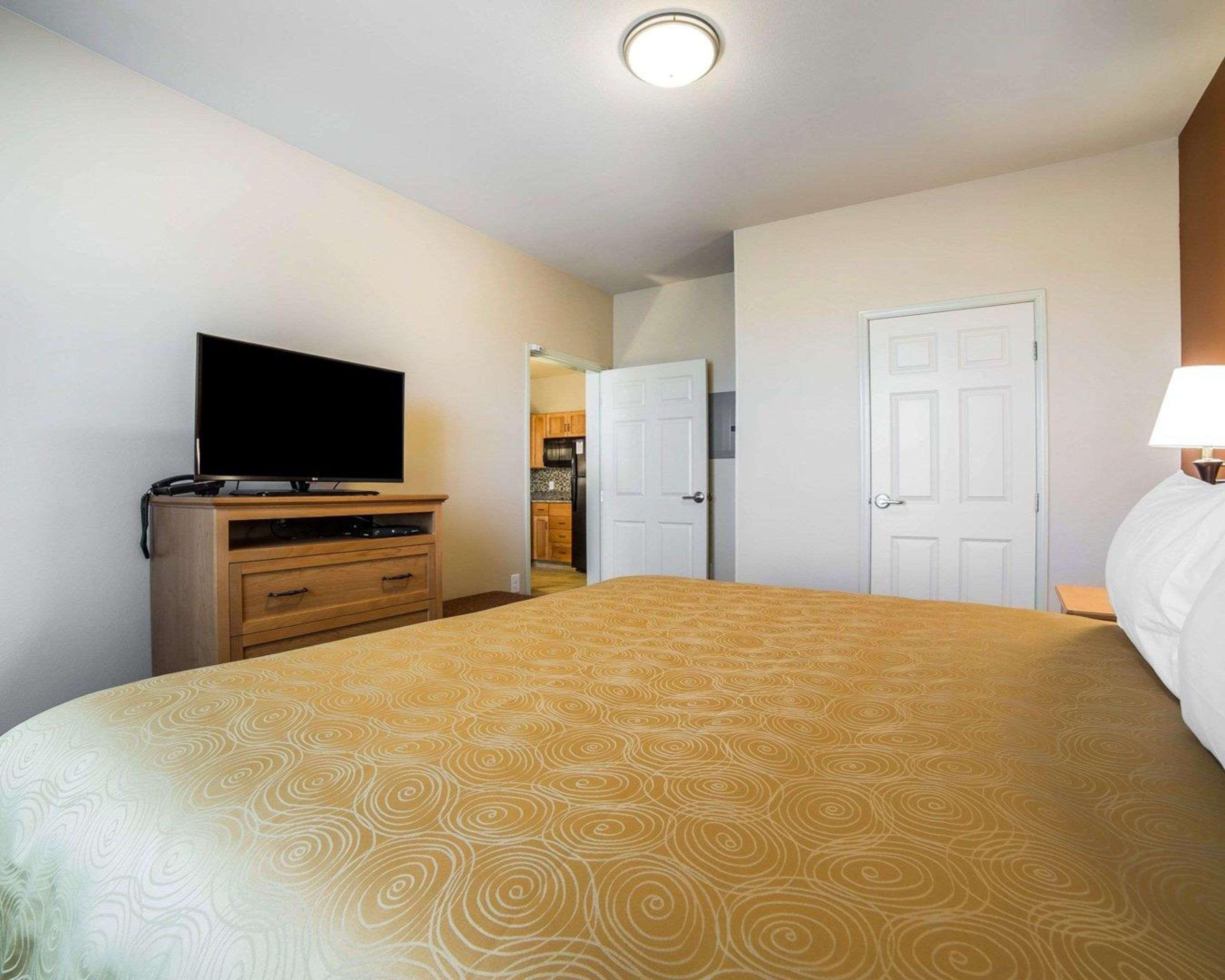 Mainstay Suites Sidney - Medical Center Luaran gambar