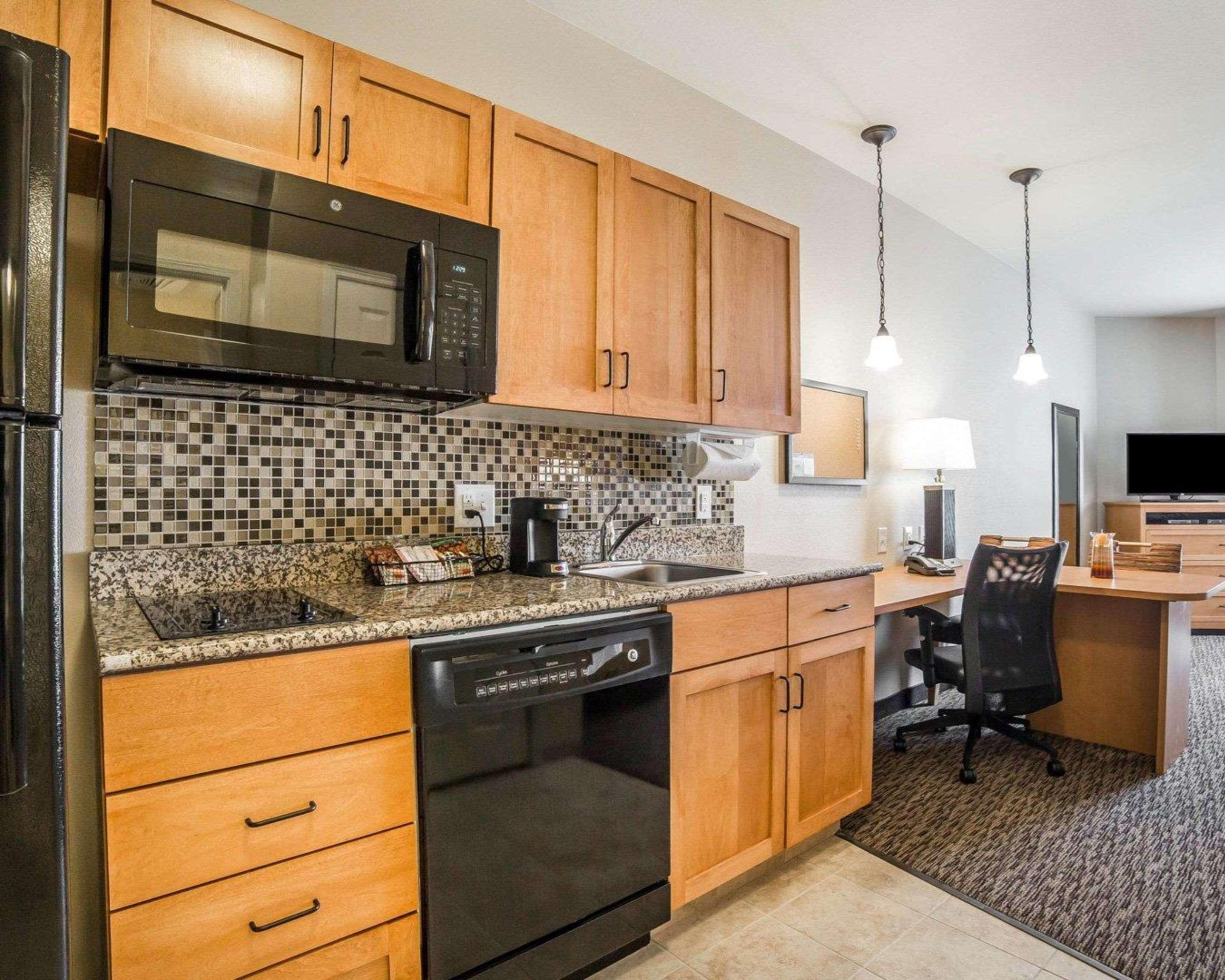 Mainstay Suites Sidney - Medical Center Luaran gambar